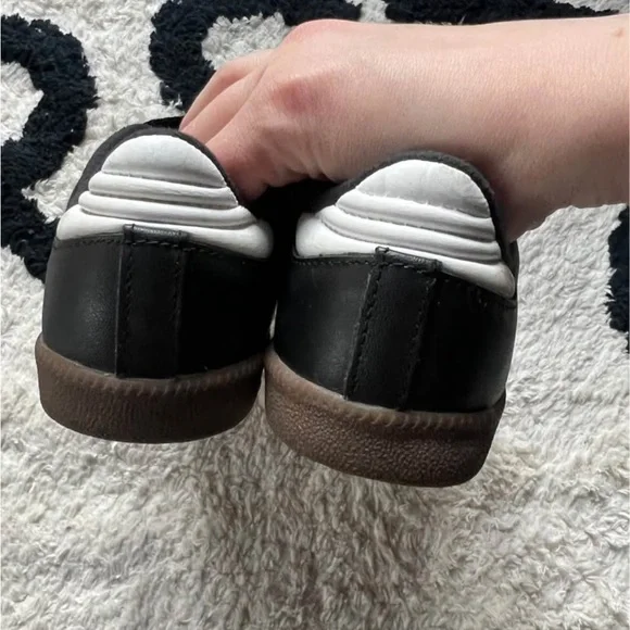 Adidas Sambas - Picture 3 of 4